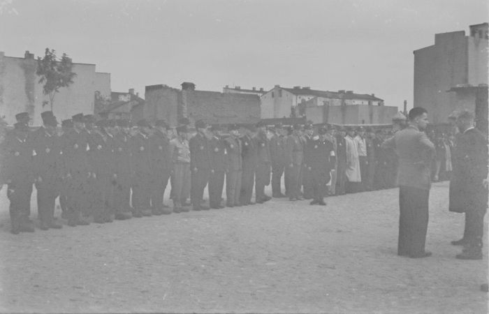 Roll-call of Jewish police in the Lodz ghetto